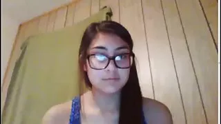 Latina menajera pentru bani e de rahat proprietar si se fute Sex porno blonde bune Stilul Cainelui