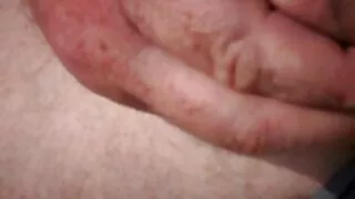 Fata si-a pus chilotii porno cu curve bune rupti si i-a oferit sa fieste fututa tare in Pizdulice
