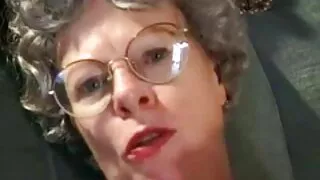 Bruneta i-a placut foarte mult poze pizde bune prima ei petrecere de sex unde a fost fututa de multime