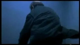 Blonda a dezvoltat un gagici bune nemernic și futut de negri într-un Anal gangbang